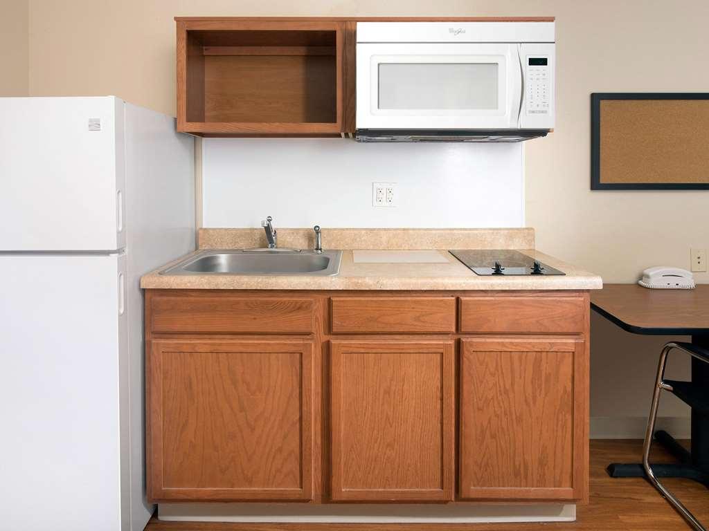 Extended Stay America Select Suites - Kansas City - South - I-49 Bilik gambar
