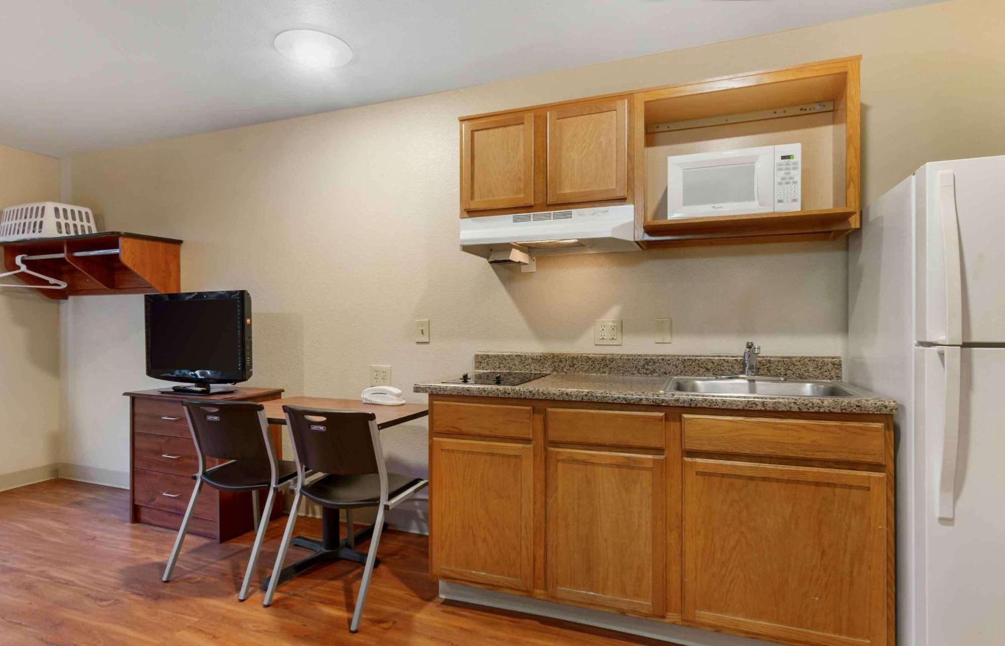 Extended Stay America Select Suites - Kansas City - South - I-49 Luaran gambar